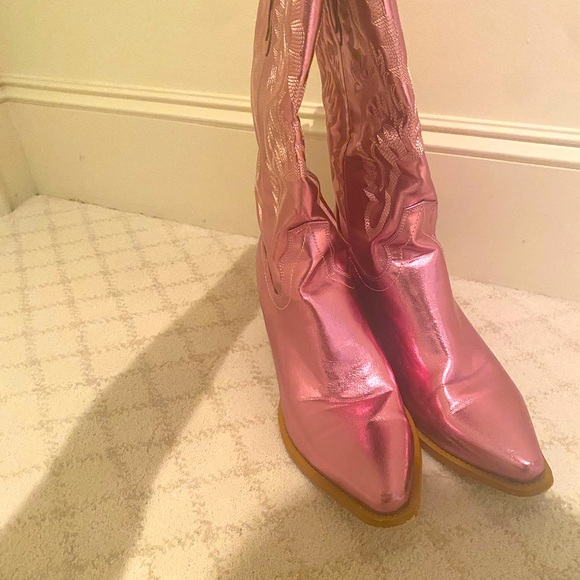 Pink Shiny Cowgirl Boots-Size 9 - Picture 3 of 5
